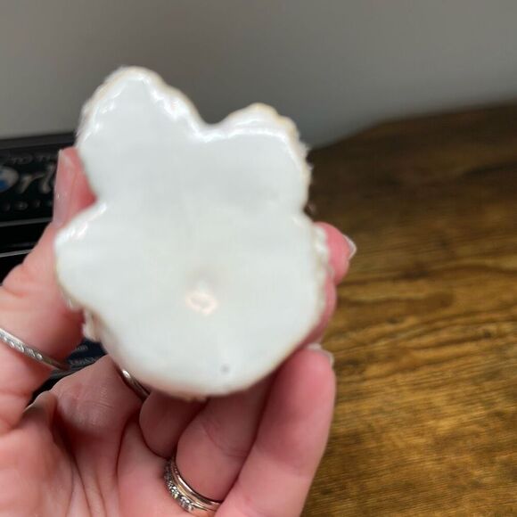 Joy To The World Collectibles - Goldendoodle Snowy Version Painted Glass Poland - Picture 5 of 10